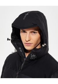 MONCLER - Czarna kurtka Montmiral. Kolor: czarny. Materiał: puch, nylon, materiał #6