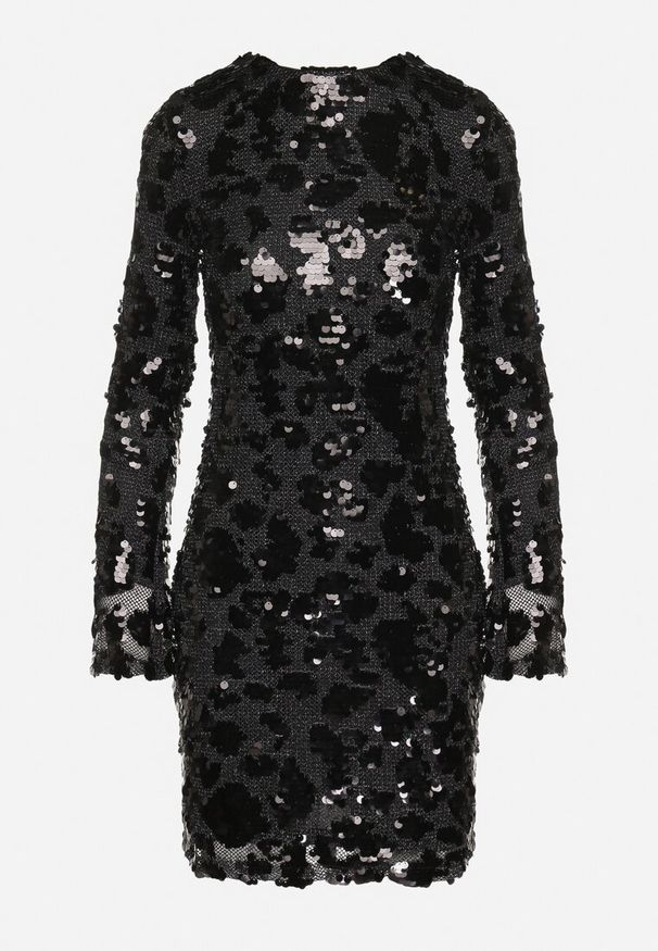 Born2be - Czarna Taliowana Sukienka z Cekinami i Metaliczną Nicią Ventheia. Okazja: na co dzień. Kolor: czarny. Wzór: aplikacja. Typ sukienki: dopasowane. Styl: casual, klasyczny