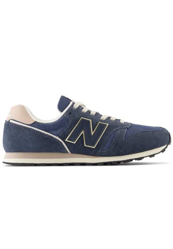 Buty męskie New Balance ML373TF2 – granatowe. Okazja: na co dzień. Zapięcie: sznurówki. Kolor: niebieski. Materiał: materiał, zamsz, syntetyk, guma. Szerokość cholewki: normalna. Model: New Balance 373