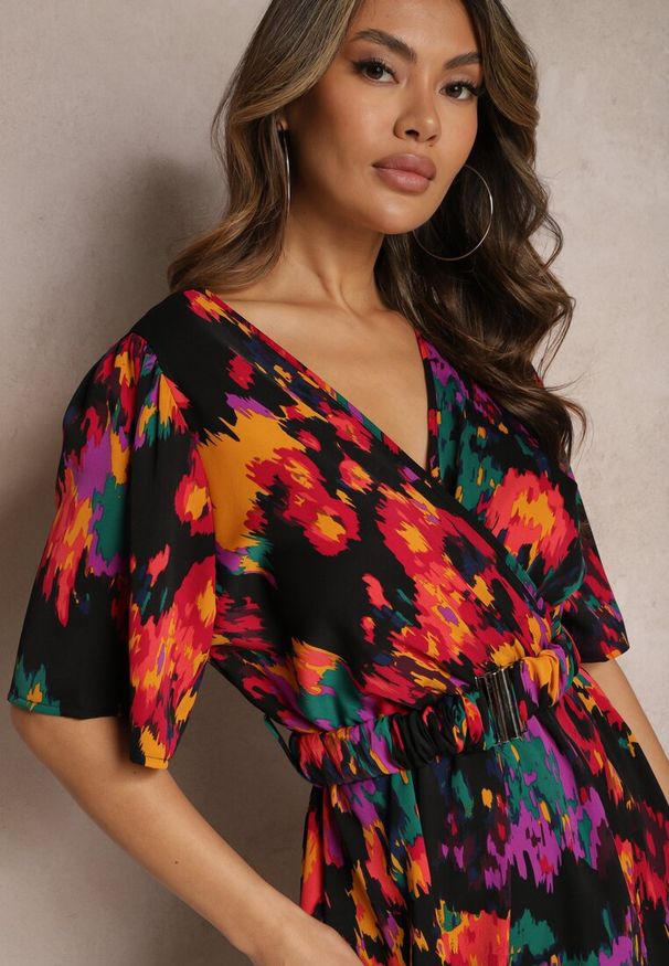 Renee - Czarno-Pomarańczowa Asymetryczna Sukienka z Gumką w Pasie i Kopertowym Dekoltem Perlana. Okazja: na imprezę. Typ kołnierza: dekolt kopertowy, dekolt w kształcie V. Kolor: czarny. Typ sukienki: asymetryczne, kopertowe. Styl: elegancki