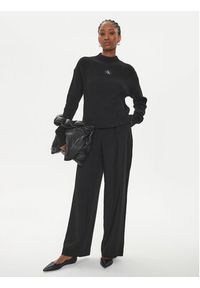Calvin Klein Jeans Sweter J20J223609 Czarny Loose Fit. Kolor: czarny. Materiał: bawełna