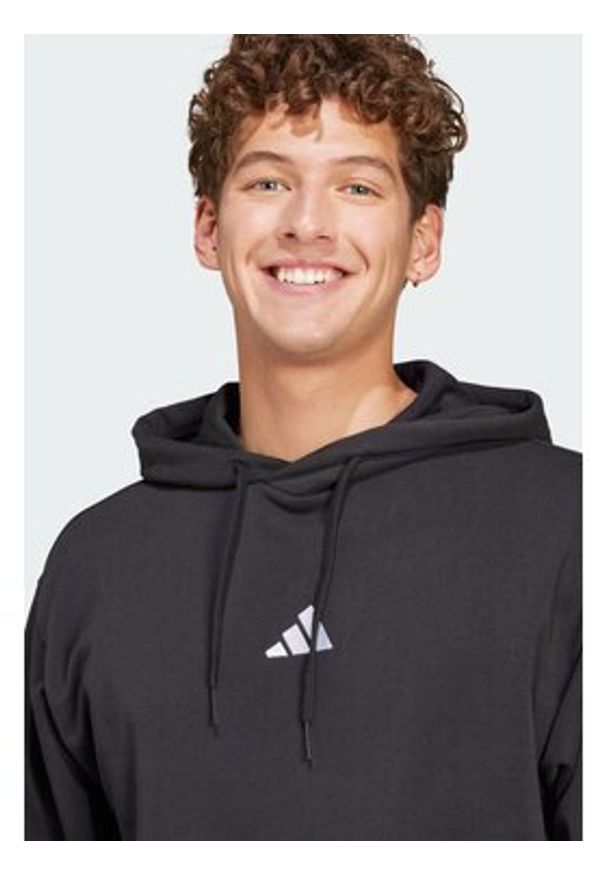 Adidas - adidas Bluza Essentials Feel Cozy JE3849 Czarny Regular Fit. Kolor: czarny. Materiał: bawełna