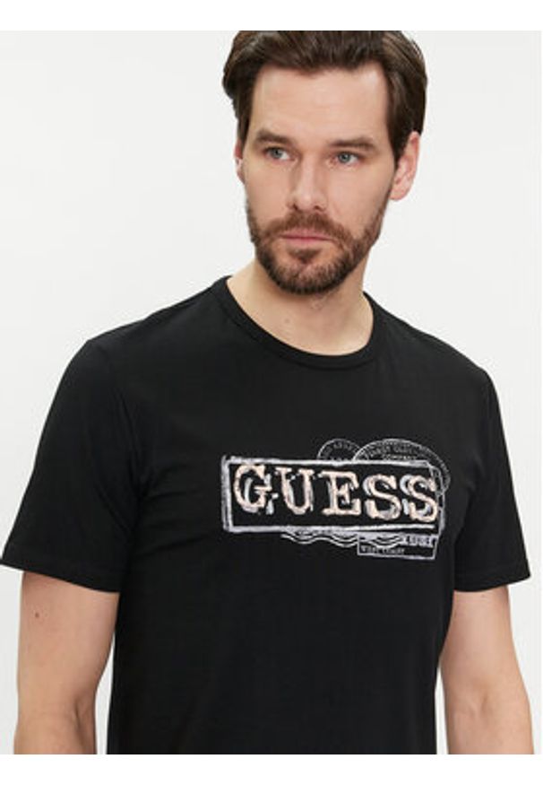 Guess T-Shirt M4GI26 J1314 Czarny Slim Fit. Kolor: czarny. Materiał: bawełna