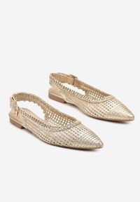 Born2be - Złote Sandały Slingback z Noskiem w Szpic z Ażurowej Plecionki Tillirune. Okazja: na co dzień. Kolor: złoty. Materiał: jedwab, len. Wzór: ażurowy. Obcas: na obcasie. Styl: casual, elegancki. Wysokość obcasa: niski #2