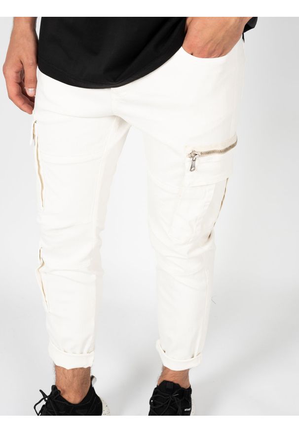 Xagon Spodnie "Cargo" | P24032CR4034 | Mężczyzna | Ecru. Okazja: na co dzień. Materiał: elastan, bawełna. Długość: długie. Styl: casual, elegancki