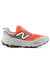 Buty męskie New Balance Fresh Foam X Hierro v9 MTHIERQ9 – pomarańczowe. Kolor: pomarańczowy. Materiał: syntetyk, materiał. Szerokość cholewki: normalna. Sport: bieganie, fitness