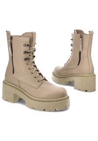 Beżowe Botki Nessi Wygodne Obuwie Damskie. Okazja: na co dzień. Zapięcie: sznurówki. Kolor: beżowy. Materiał: materiał. Sezon: lato. Styl: casual, elegancki #7