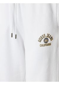 Guess Jeans Spodnie dresowe W5RB63 K68I4 Biały Regular Fit. Kolor: biały. Materiał: bawełna #8