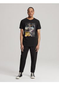 Diverse - T-shirt męski z nadrukiem JACKALSS C S1820 -. Kolor: czarny. Materiał: bawełna. Wzór: nadruk