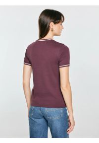 Big-Star - koszulka damska z kontrastowym wykończeniem bordowa lemoure 604. Okazja: na co dzień. Kolor: czerwony. Materiał: dzianina. Wzór: haft. Styl: casual #6