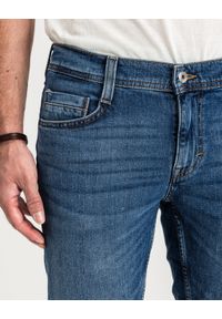 Mustang - MUSTANG OREGON SLIM MĘSKIE SPODNIE JEANSOWE JEANSY DŻINSY DENIM BLUE 1015041 5000 702. Wzór: bez wzorów. Sezon: lato. Styl: klasyczny #3