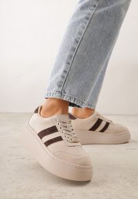 Renee - Beżowe Sneakersy na Platformie ze Skóry Naturalnej Ozdobione Paskami Sovimi. Okazja: na co dzień. Zapięcie: pasek. Kolor: beżowy. Materiał: skóra. Wzór: aplikacja. Obcas: na platformie #9