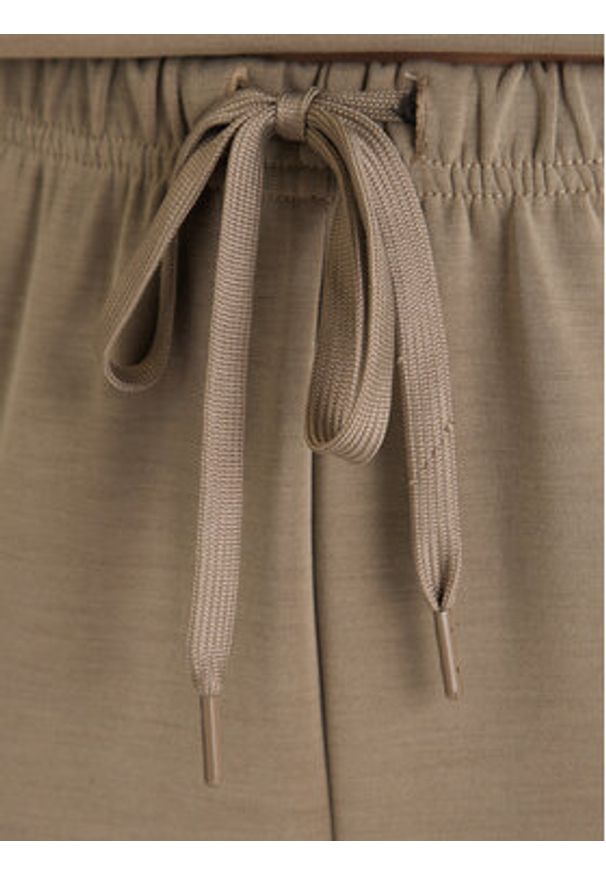 only - ONLY Spodnie dresowe Maya 15361169 Zielony Regular Fit. Kolor: zielony. Materiał: syntetyk