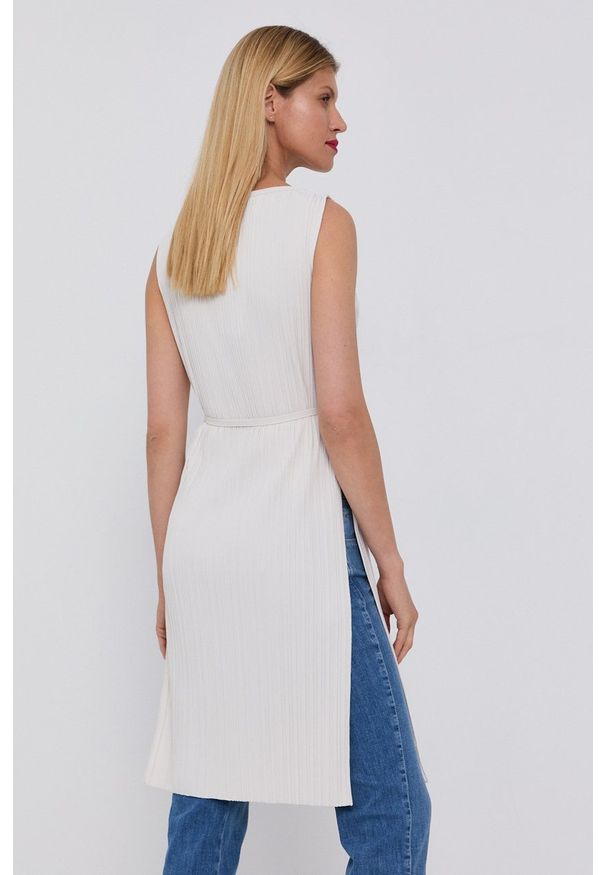 Max Mara Leisure - Sukienka. Okazja: na co dzień. Kolor: beżowy. Materiał: tkanina, dzianina. Wzór: gładki. Typ sukienki: proste, plisowane. Styl: casual
