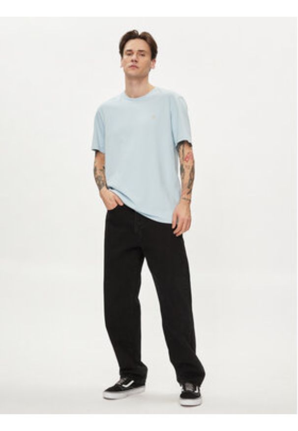 Wrangler T-Shirt Sign Off 112350436 Niebieski Regular Fit. Kolor: niebieski. Materiał: bawełna