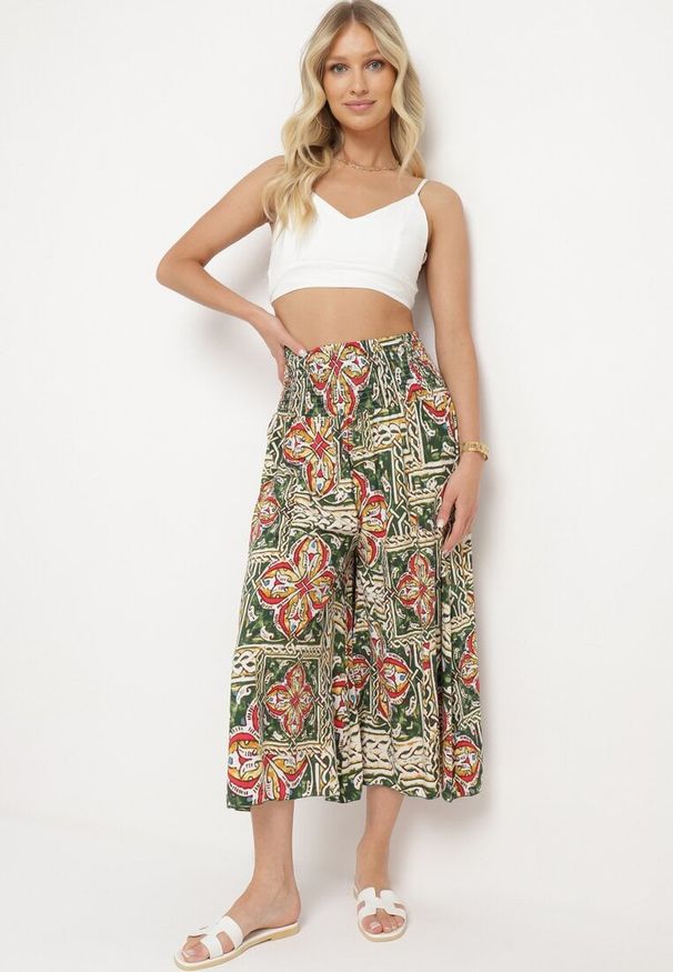 Born2be - Ciemnozielone Bawełniane Spodnie Culotte z Wysokim Stanem i Gumką w Talii w Boho Stylu Olovia. Stan: podwyższony. Kolor: zielony. Materiał: bawełna. Styl: boho
