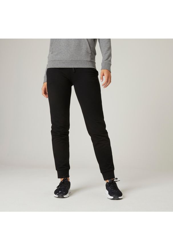 DOMYOS - Spodnie dresowe damskie Nyamba Gym & Pilates 500 regular. Kolor: czarny. Materiał: poliester, bawełna, materiał, elastan. Sport: joga i pilates