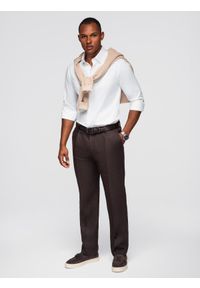 Ombre Clothing - Klasyczna męska koszula SLIM FIT z tkaniny satynowej – biała V1. Okazja: na spotkanie biznesowe, do pracy, na co dzień. Typ kołnierza: kołnierzyk klasyczny. Kolor: biały. Materiał: satyna, tkanina. Wzór: gładki. Styl: klasyczny #7