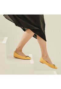 Marco Shoes Baletki Passo żółte. Zapięcie: sznurówki. Kolor: żółty #9