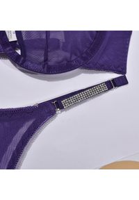 Intica - Komplet bielizny z kryształkami elegancki i wygodny Sinem. Kolor: fioletowy. Materiał: tkanina, materiał. Wzór: aplikacja #2