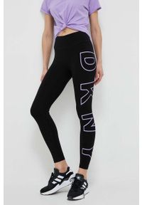 DKNY - Dkny legginsy damskie kolor fioletowy z nadrukiem. Stan: podwyższony. Kolor: fioletowy. Materiał: materiał. Wzór: nadruk #3