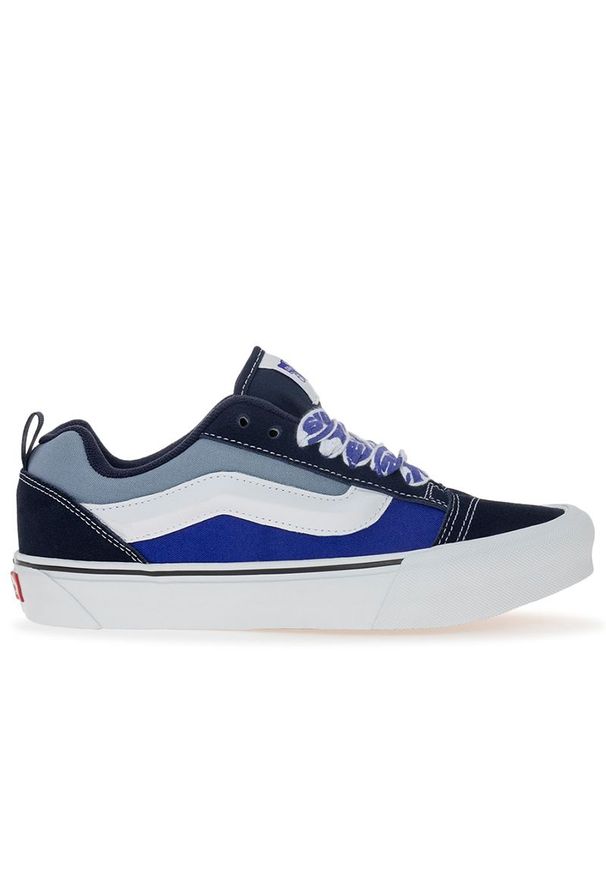 Buty Vans KNU Skool VN0009QCY6Z1 - niebieskie. Okazja: na co dzień. Zapięcie: pasek. Kolor: niebieski. Materiał: zamsz, tkanina, guma. Szerokość cholewki: normalna. Model: Vans Old Skool
