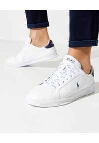 Ralph Lauren - RALPH LAUREN - Białe sneakersy Heritage Court. Nosek buta: okrągły. Kolor: biały. Materiał: guma. Wzór: napisy #1