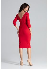 Lenitif - Elegancka dopasowana sukienka z dekoltem V czerwona. Kolor: czerwony. Typ sukienki: dopasowane. Styl: elegancki. Długość: midi #3
