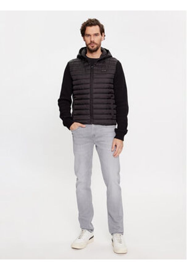 Pepe Jeans Kurtka przejściowa Martin PM702401 Czarny Regular Fit. Kolor: czarny. Materiał: bawełna