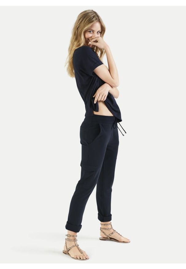 Czarny dres