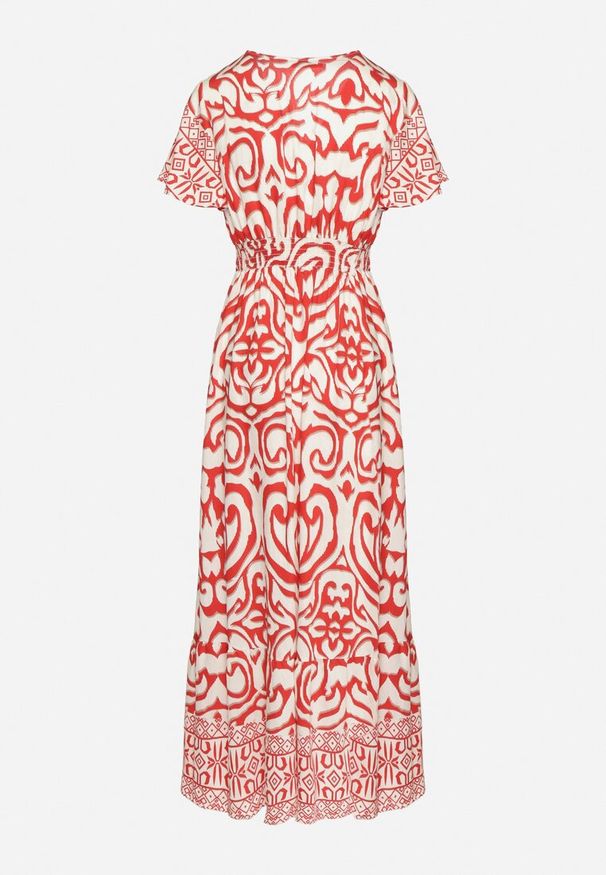 Born2be - Czerwona Sukienka o Rozkloszowanym Kroju w Ornamentalny Wzór Tillivene. Okazja: na co dzień. Typ kołnierza: dekolt w kształcie V. Kolor: czerwony. Długość rękawa: krótki rękaw. Styl: casual