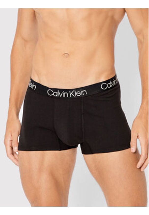 Calvin Klein Underwear Komplet 3 par bokserek 000NB2970A Czarny. Kolor: czarny. Materiał: bawełna, syntetyk
