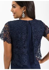 bonprix - Kombinezon z miękkiej dzianiny scuba z koronką. Kolor: niebieski. Materiał: dzianina, koronka. Długość rękawa: krótki rękaw. Długość: krótkie. Wzór: koronka #3