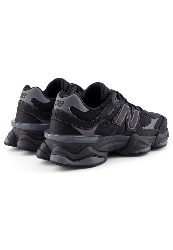 Buty unisex New Balance U906079E – czarne. Kolor: czarny. Materiał: materiał, syntetyk, guma, skóra. Szerokość cholewki: normalna. Sport: turystyka piesza