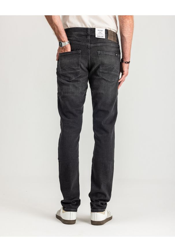 Mustang - MUSTANG VEGAS SLIM MĘSKIE SPODNIE JEANSOWE JEANSY DŻINSY DENIM BLACK 1015044 4000 883. Okazja: na co dzień. Długość: długie. Styl: casual, klasyczny, elegancki