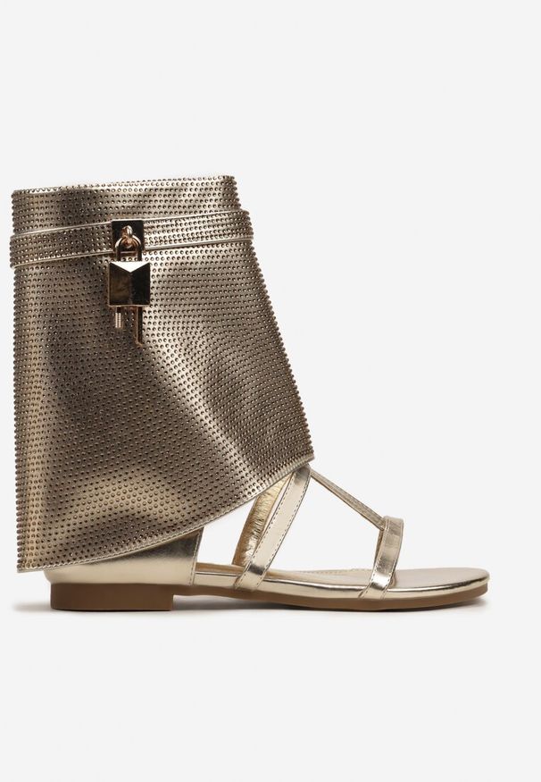 Born2be - Złote Sandały z Wywiniętą Wysoką Cholewką z Klamrą i Cyrkoniami Afilla. Zapięcie: klamry. Kolor: złoty. Wzór: aplikacja