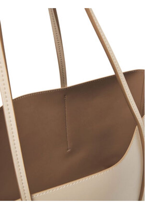 Calvin Klein Torebka Foil Logo Tote W/Pouch LV04F3274G Beżowy. Kolor: beżowy. Materiał: skórzane