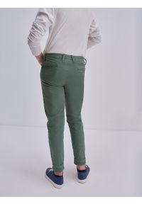 Big-Star - Spodnie chinosy chłopięce khaki Neil 303. Okazja: na co dzień, na uczelnię. Kolor: zielony. Sezon: wiosna, lato. Styl: casual, klasyczny #3