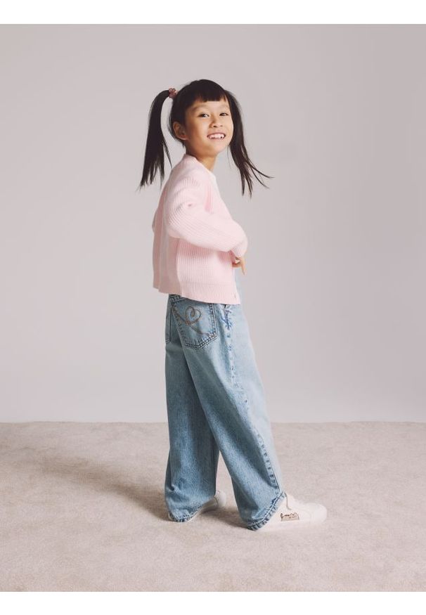 Reserved - Kardigan z dodatkiem wiskozy - pastelowy róż. Kolor: różowy. Materiał: wiskoza