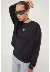 Tommy Jeans bluza damska kolor czarny z nadrukiem. Kolor: czarny. Materiał: bawełna. Wzór: nadruk. Styl: klasyczny #1