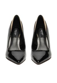Nine West Szpilki CEO-FARAH-01 Czarny. Kolor: czarny. Materiał: syntetyk, materiał. Obcas: na szpilce #5