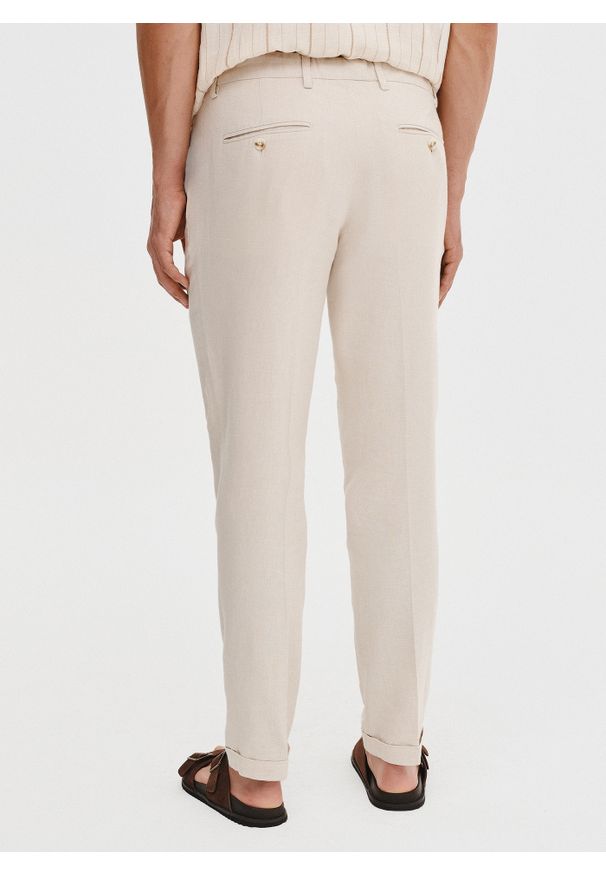 Pako Lorente - PAKO LORENTE - Lniane spodnie męskie. Materiał: len. Wzór: gładki. Sezon: wiosna