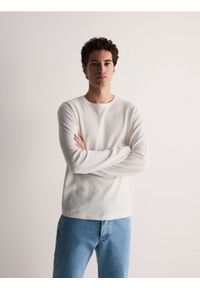 Reserved - Bawełniany sweter - biały. Kolor: biały. Materiał: bawełna