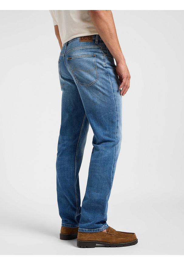 Lee - LEE MĘSKIE SPODNIE JEANSOWE LEE BROOKLYN STRAIGHT HIGHLAND 112363945