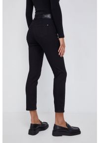 Calvin Klein Jeansy damskie medium waist. Kolor: czarny #2