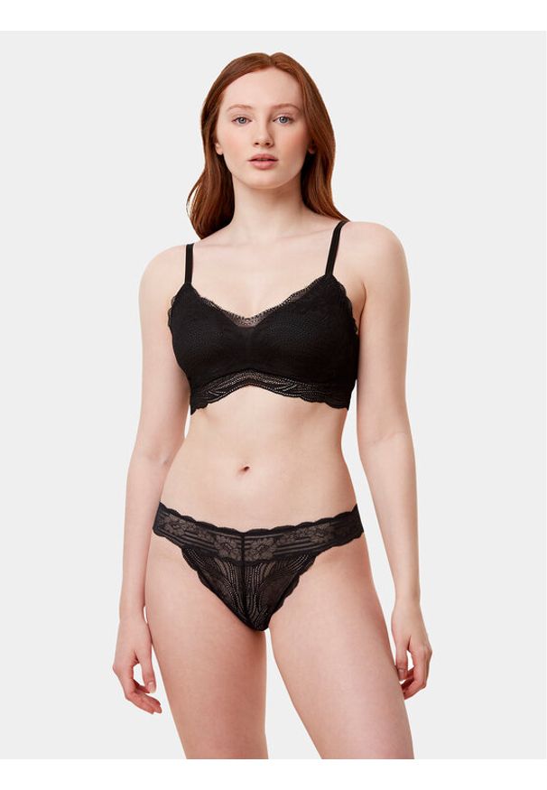 Triumph Figi brazylijskie Lift Smart 10215908 Czarny. Kolor: czarny. Materiał: syntetyk