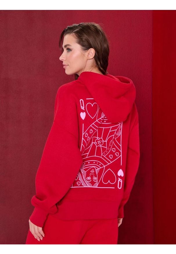 Sinsay - Bluza z nadrukiem na plecach - czerwony. Kolor: czerwony. Wzór: nadruk
