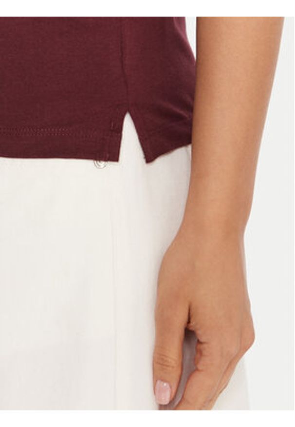 Guess T-Shirt W1YI1B I3Z14 Bordowy Regular Fit. Kolor: czerwony. Materiał: bawełna