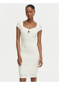 Guess Sukienka dzianinowa W6GK21 Z0603 Biały Regular Fit. Kolor: biały. Materiał: wiskoza #1