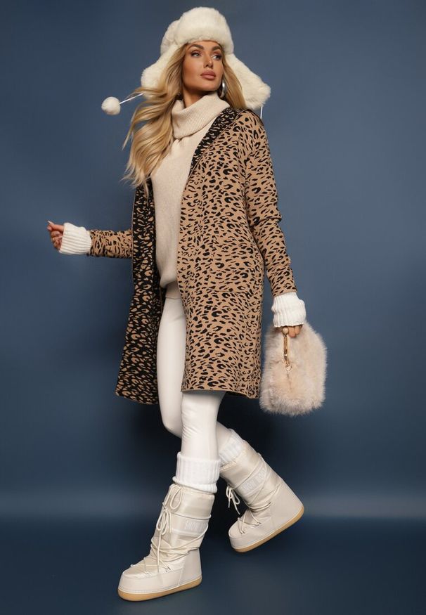 Renee - Beżowo-Czarny Niezapinany Kardigan z Kieszeniami w Panterkowy Print Riaverna. Okazja: na co dzień. Kolor: beżowy. Wzór: nadruk. Styl: casual, elegancki, wizytowy